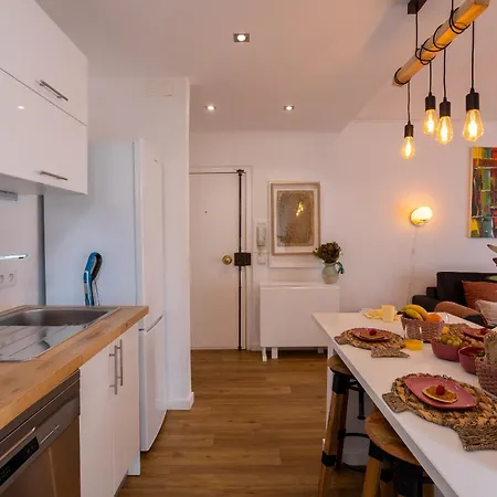 Mhouse Lease Av 25 Abril Lägenhet Cascais